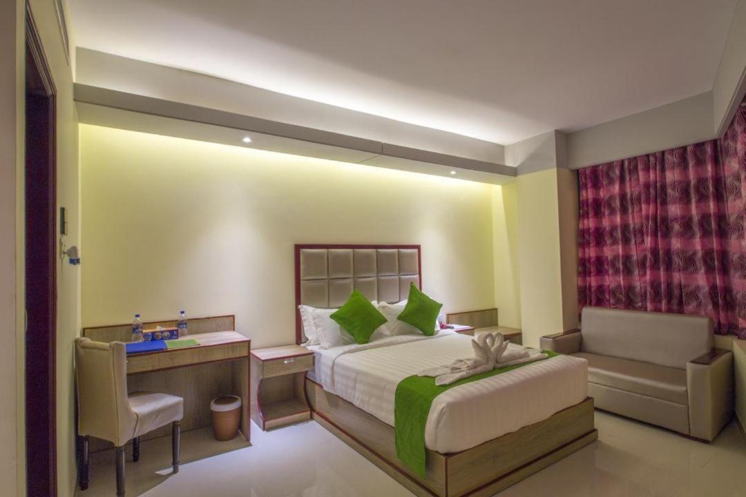 Hotel Mira Garden Sylhet Esterno foto