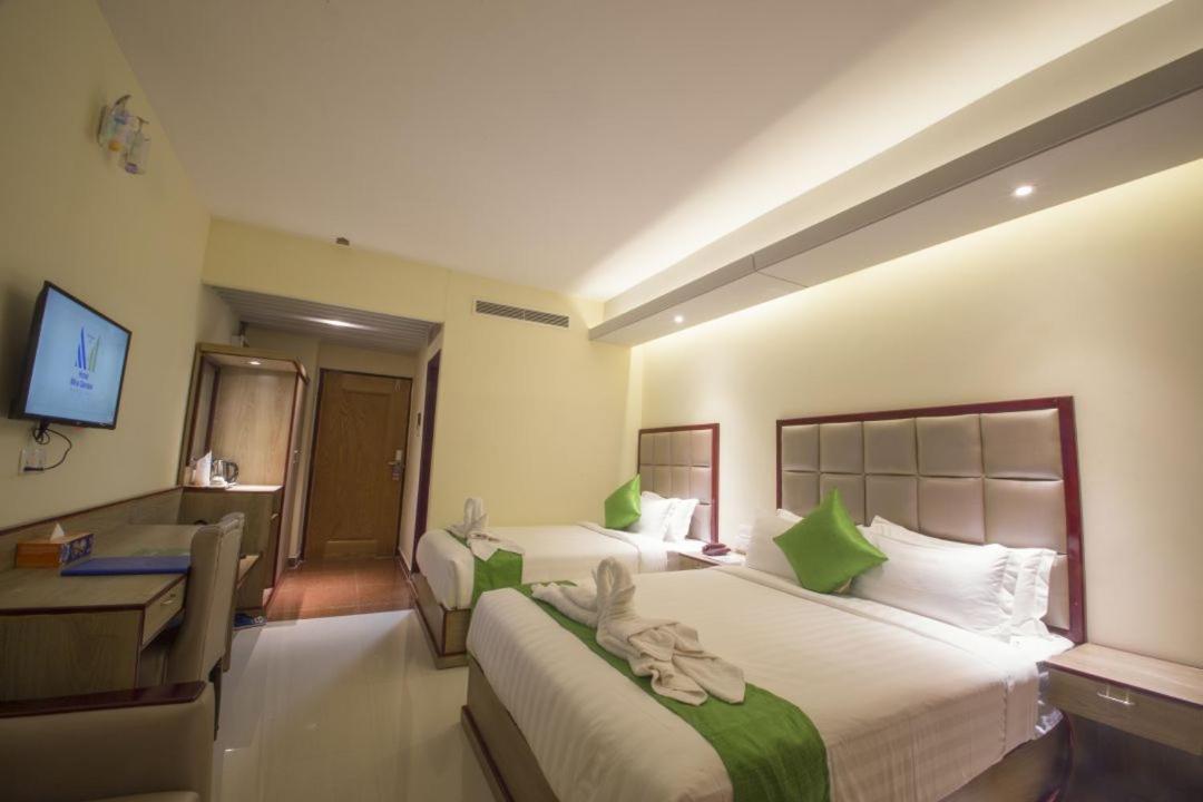 Hotel Mira Garden Sylhet Esterno foto